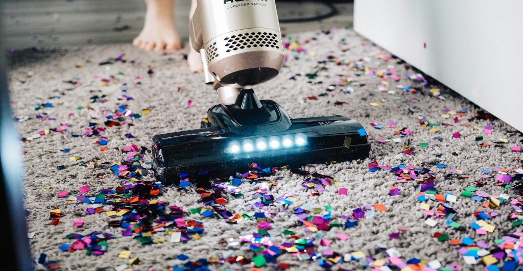 Musings of a Girl Cleaning Her&nbsp;Room